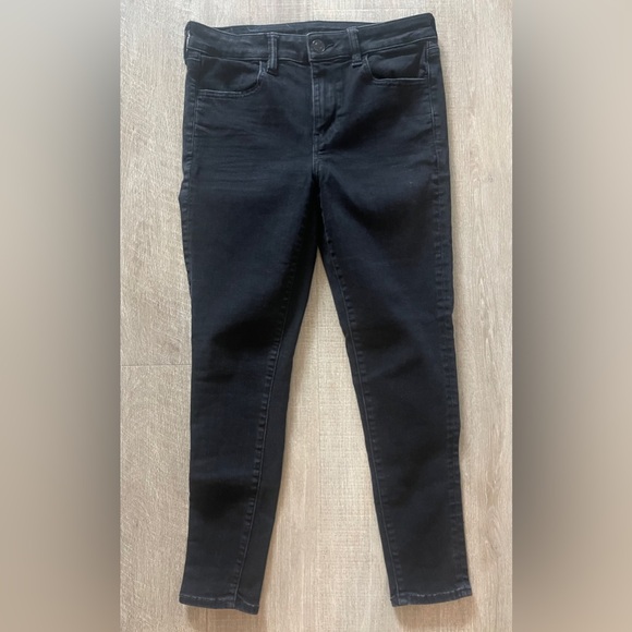 American Eagle Outfitters Black Denim Jegging Sz 8 SHORT - Picture 3 of 9